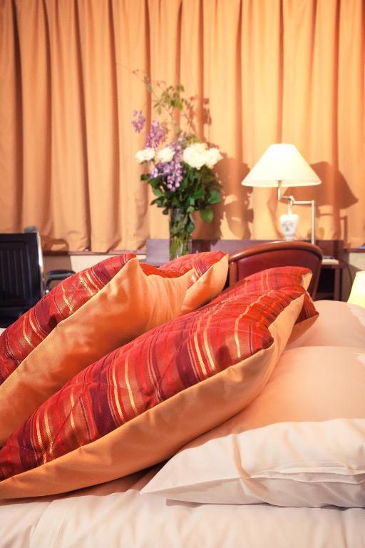 Au Feu De Bois Hotel Amou Room photo